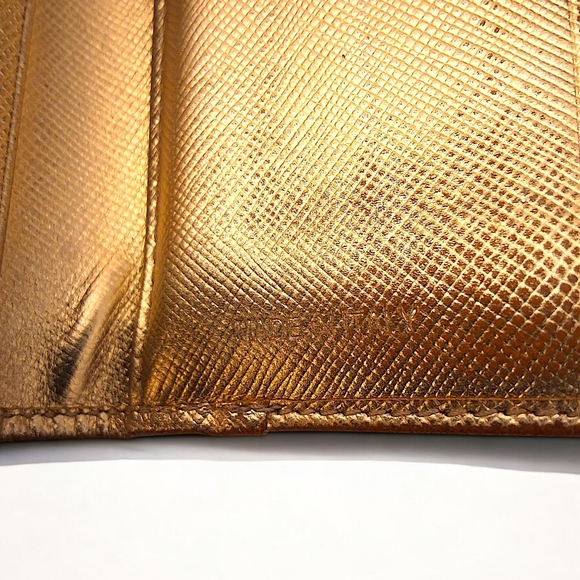 Prada Saffiano Leather Compact Wallet in Metallic Oro Gold with COA - Picture 8 of 12